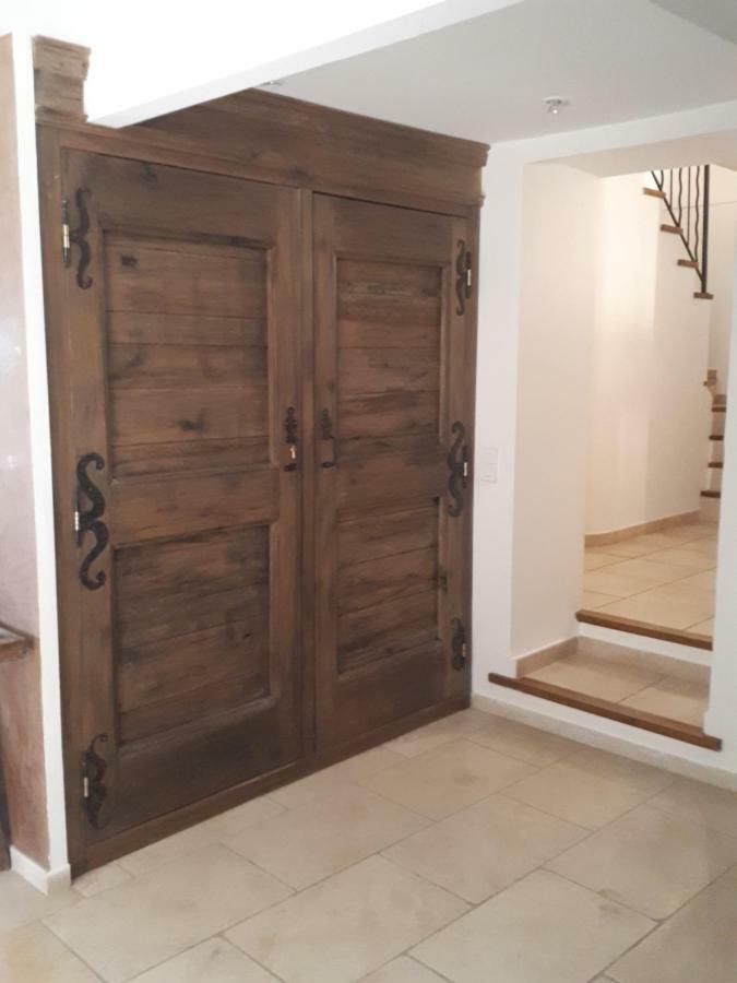 Mas De La Frigoule Villa Le Pouget Bagian luar foto